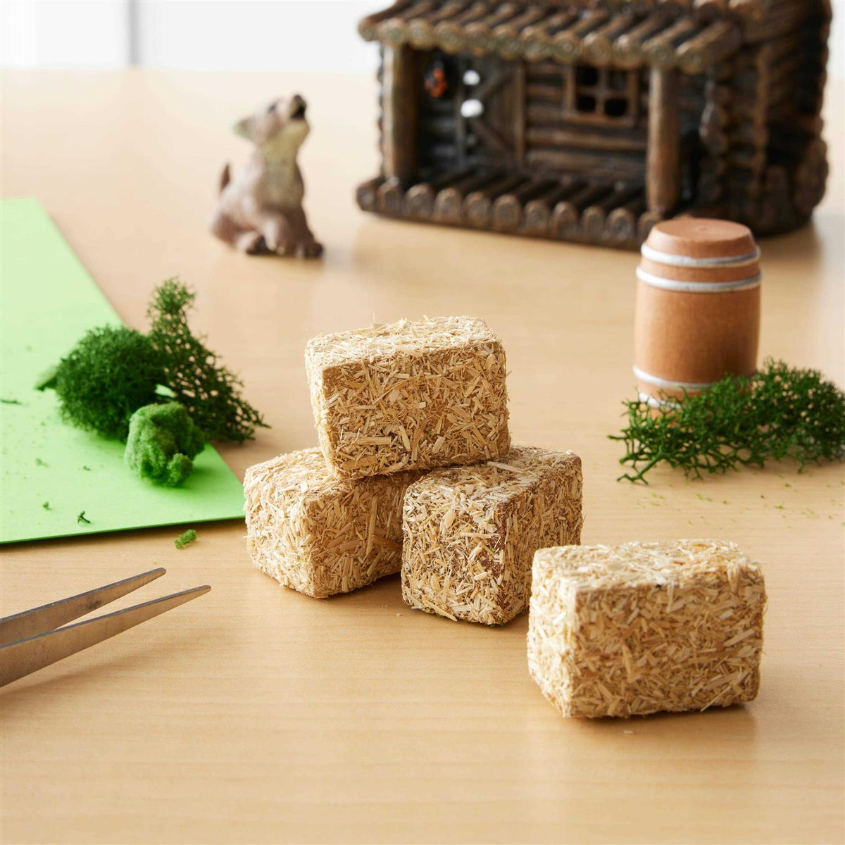 Mini Hay Bales Z140