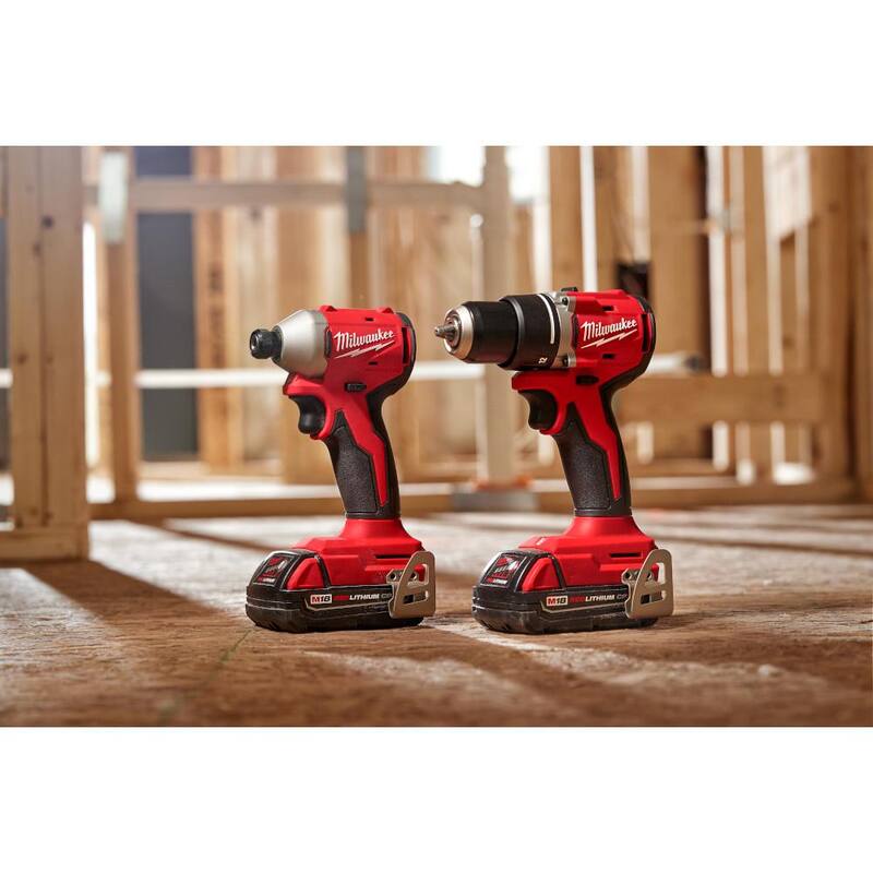 18V Lithium-Ion Brushless Cordless Compact Drill/Impact Combo Kit 2-Tool E989820