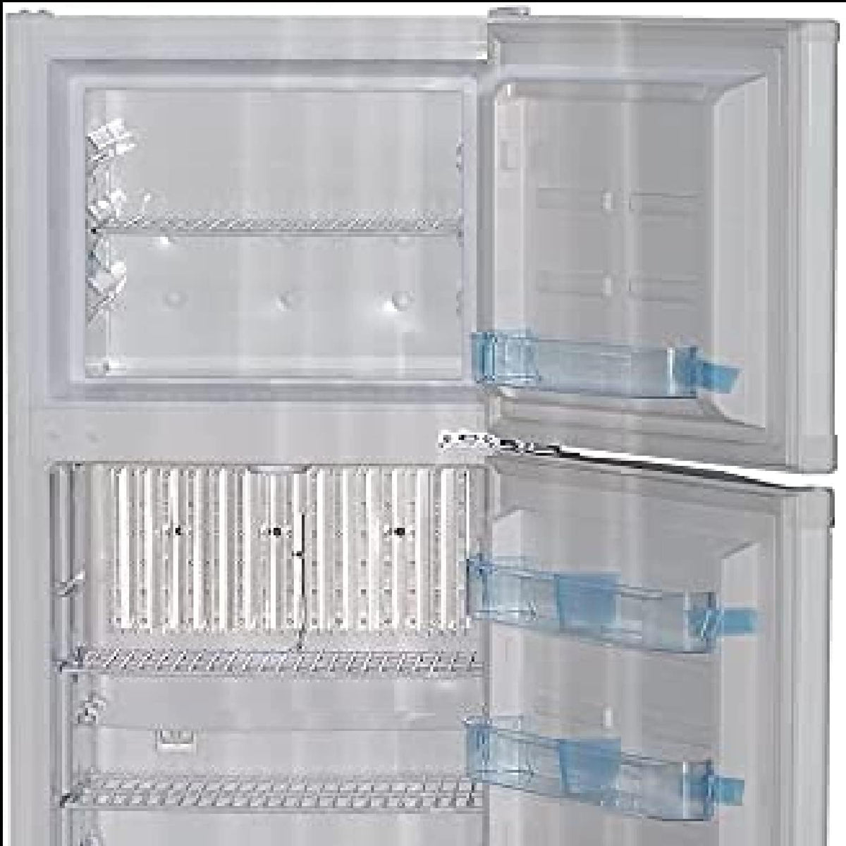 Propane Refrigerator with Freezer 6.1 cu.ft White D932