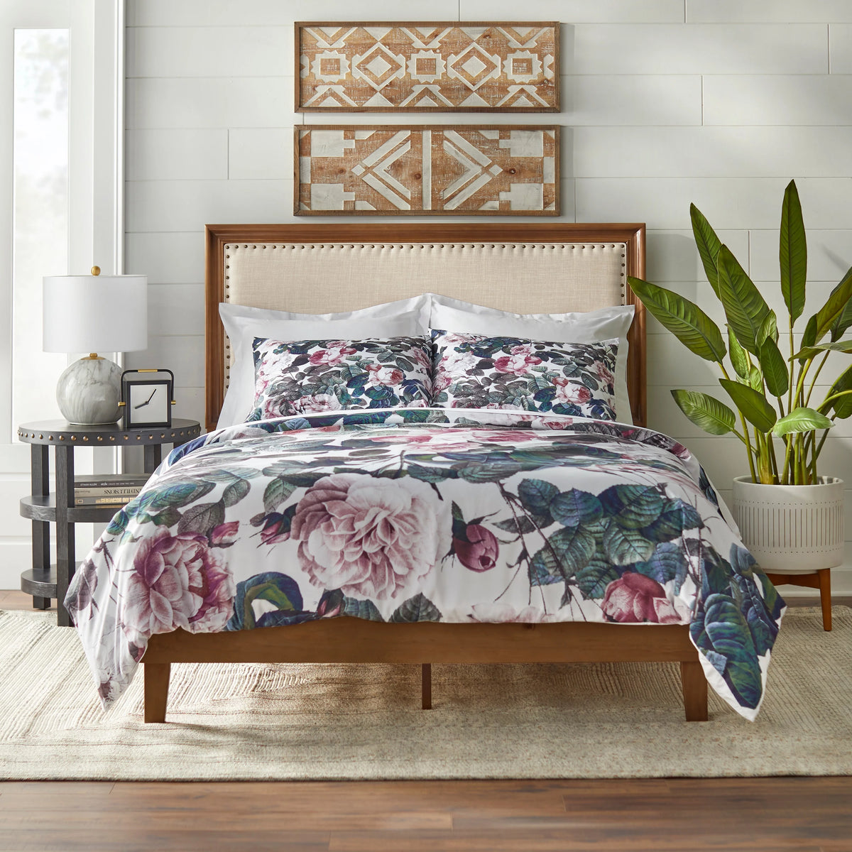 Upholstered Queen Platform Bed Grey Rustic Natural W876514