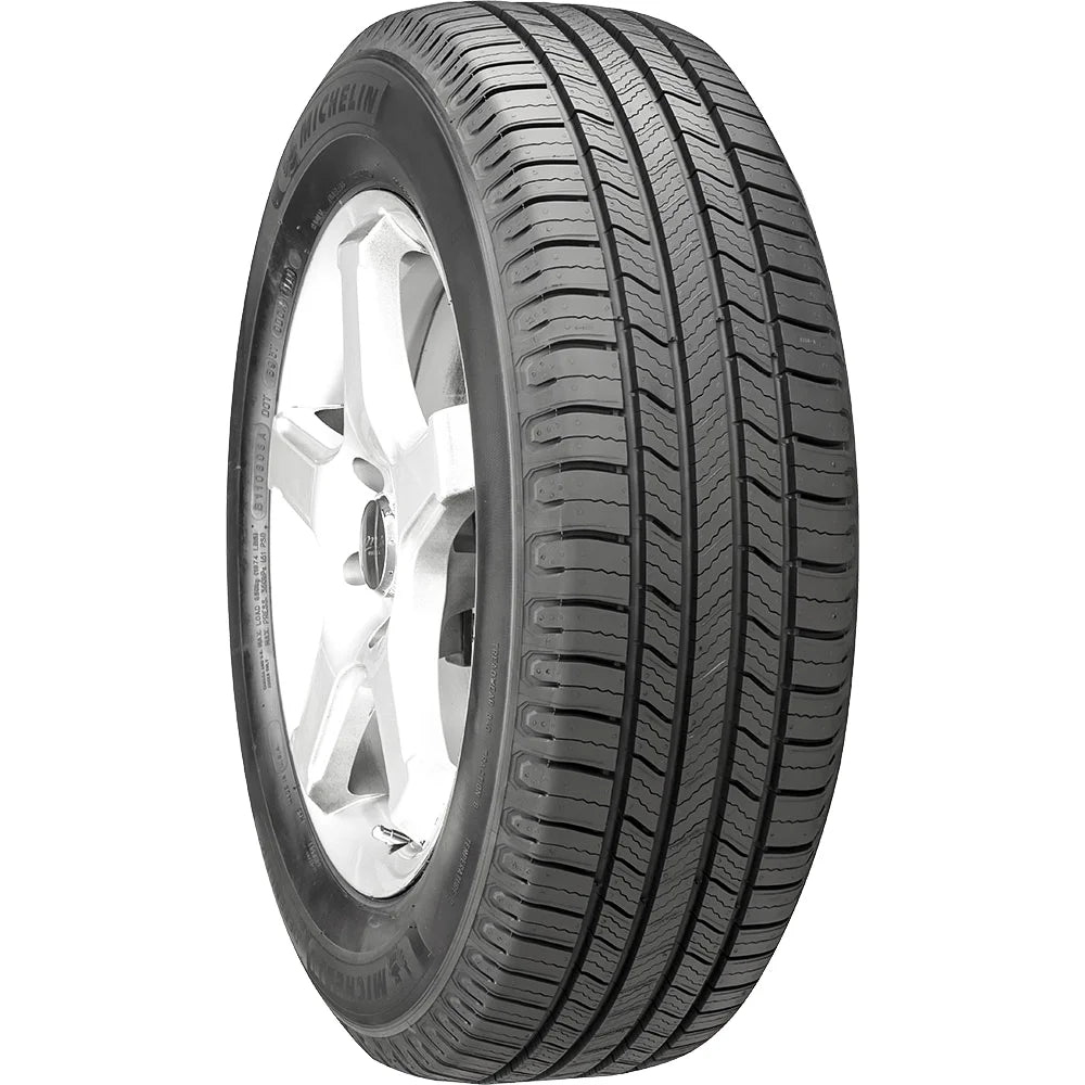All Season 235/50R18 97H Passenger Tire P866613