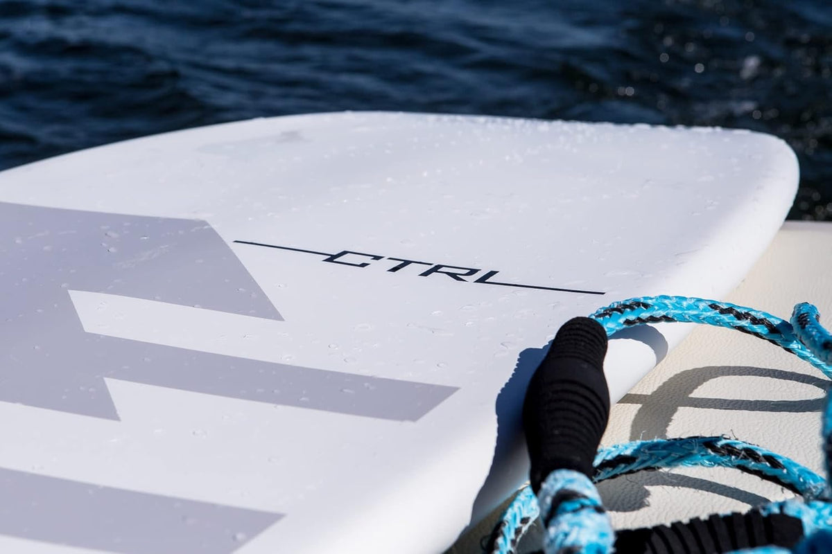 Wakesurfer J191043