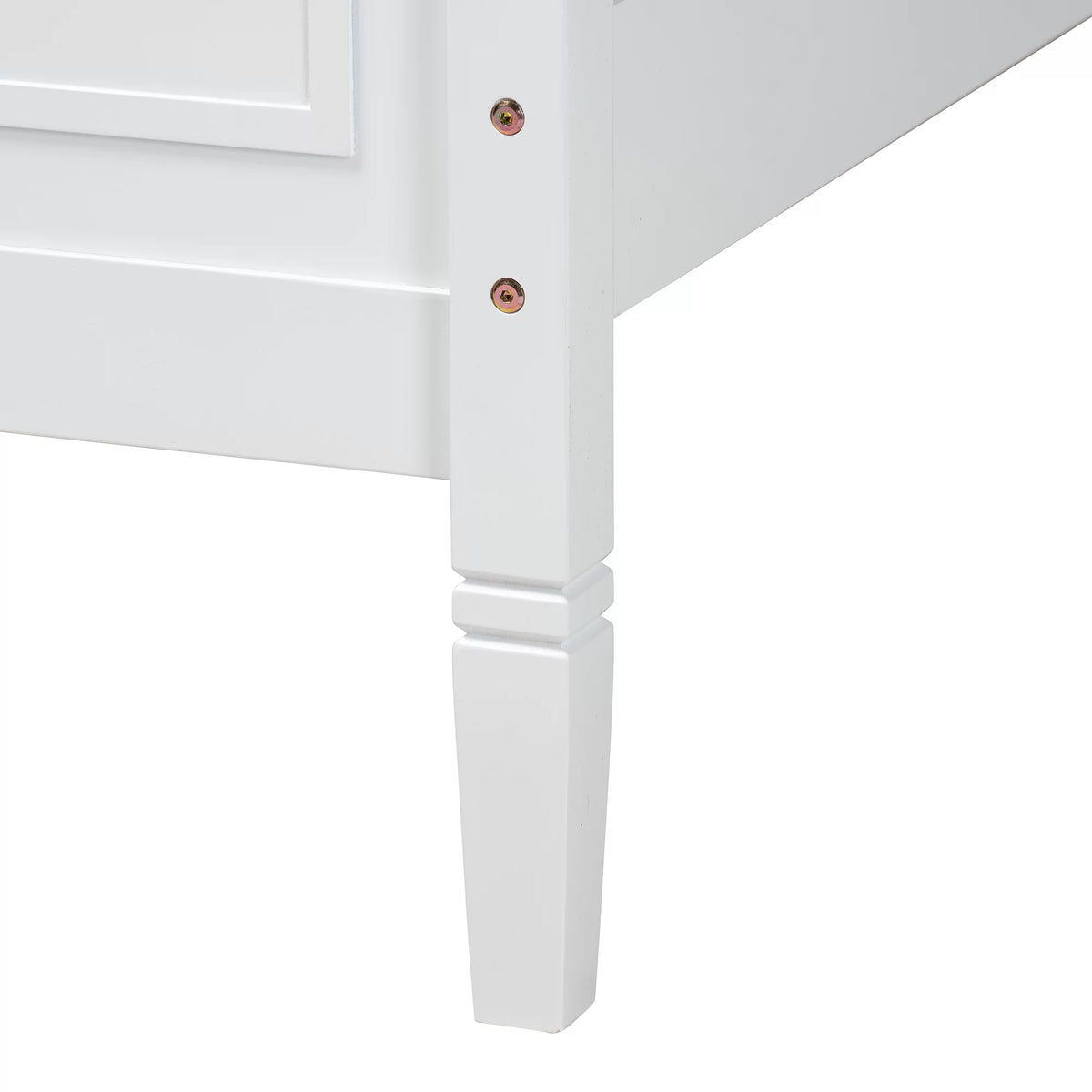 White Wood Queen Size Platform Bed Z798