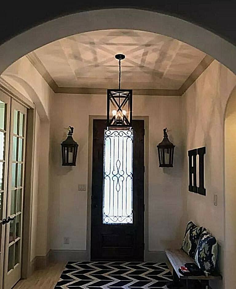 Square Wood & Iron 4-Light Chandelier Y1071