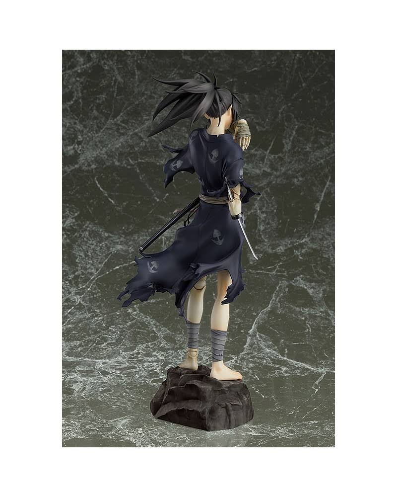 1/7 Scale Figure B9634