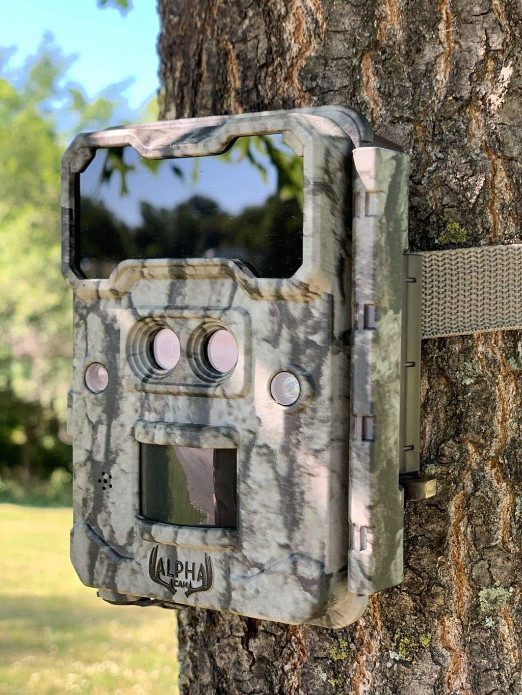 No Glow Dual Lens Hunting Trail Camera 30MP 1080p IP67 Waterproof H8540
