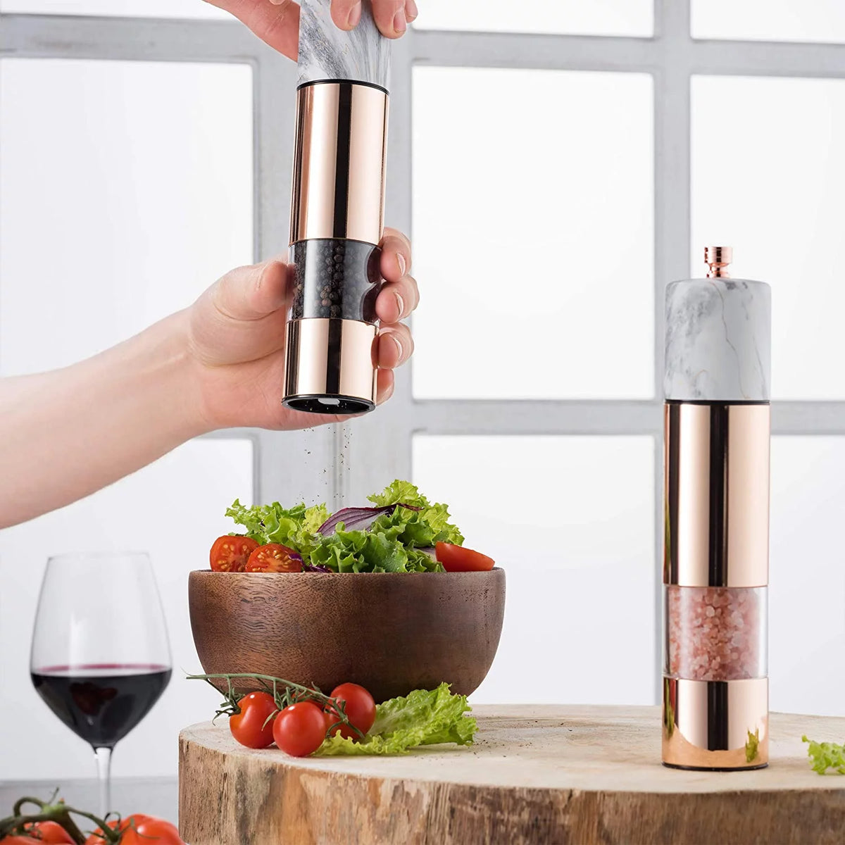 Salt and Pepper Grinder Set with Ceramic Mechanism R4932