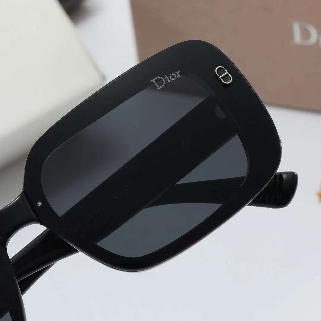 Square Lens Polarized Sunglasses O50715