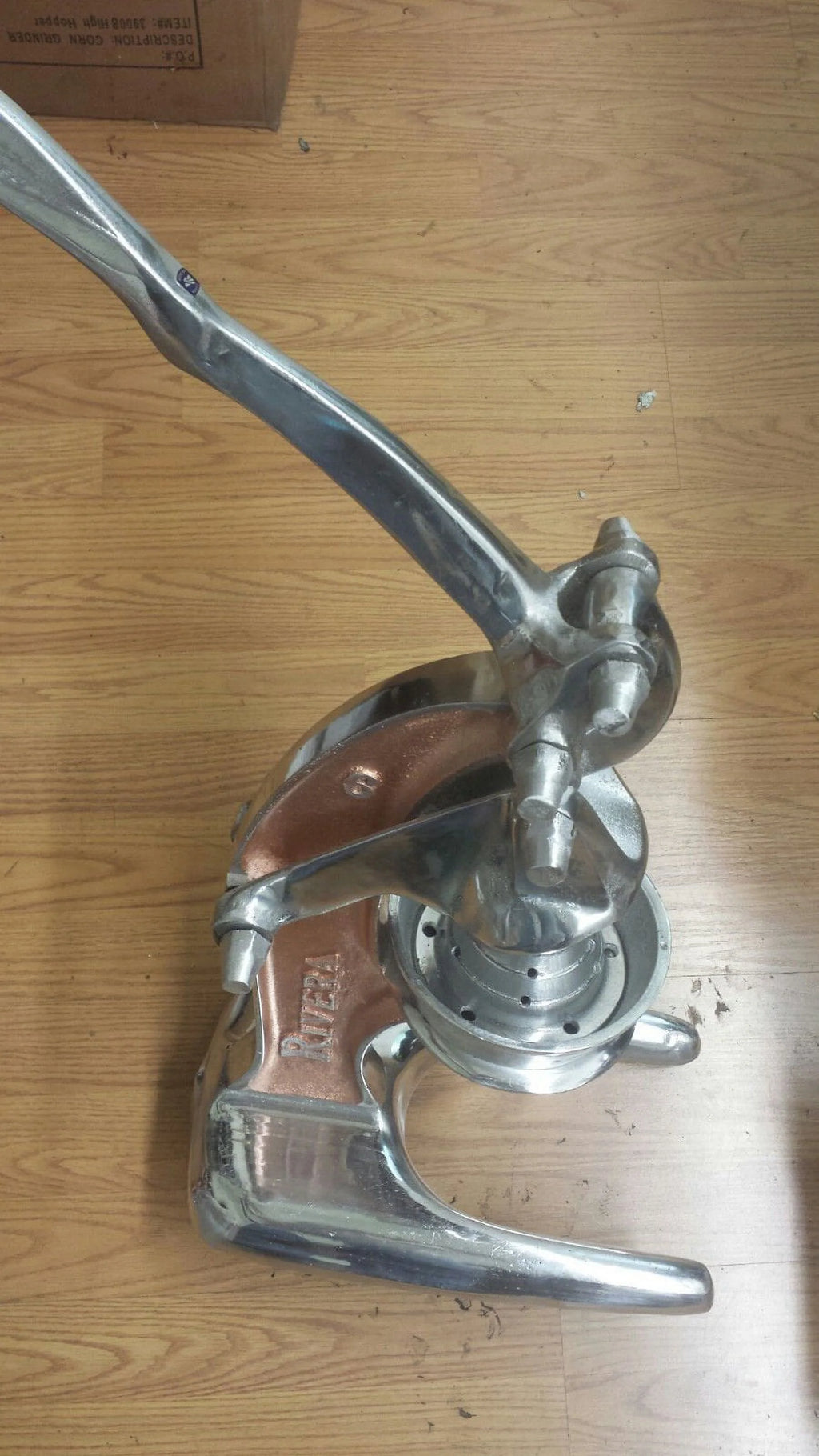 Heavy Duty Commercial Orange Juicer N543504
