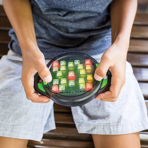 Handheld Memory Game with Light and Sound I38412